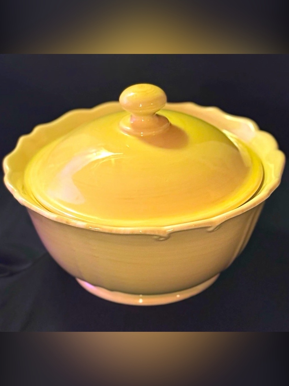 Vintage CorningWare Traditions Yellow Stoneware Covered Casserole Bowl Tureen